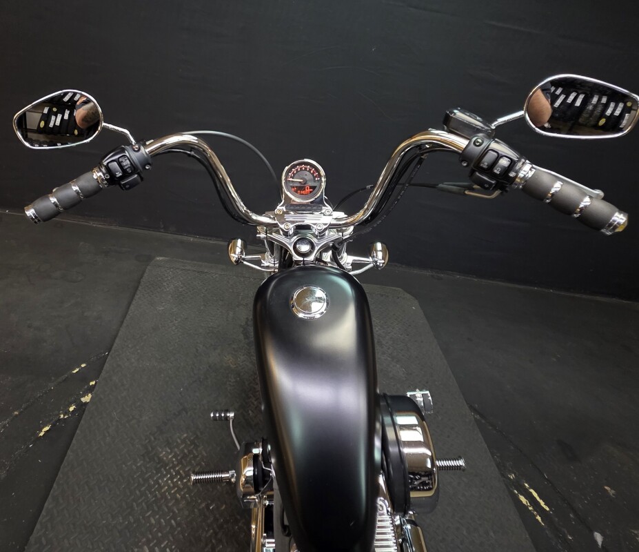 Harley-Davidson Seventy-Two 2012 XL 1200V BLACK - Photo 8