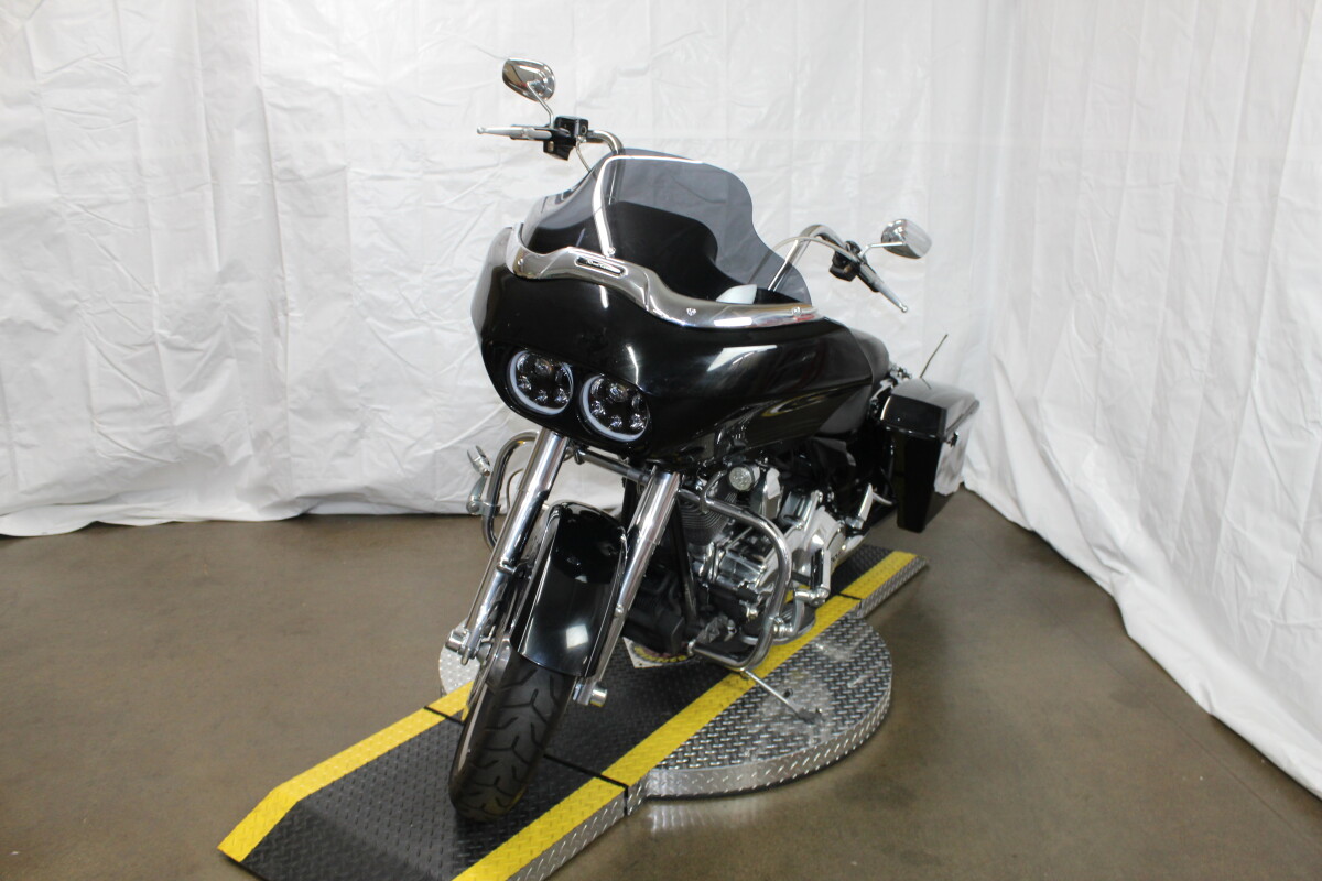 HD FLTRX103 2012 664445T BLACK W/ PINSTRIPE - Photo 4