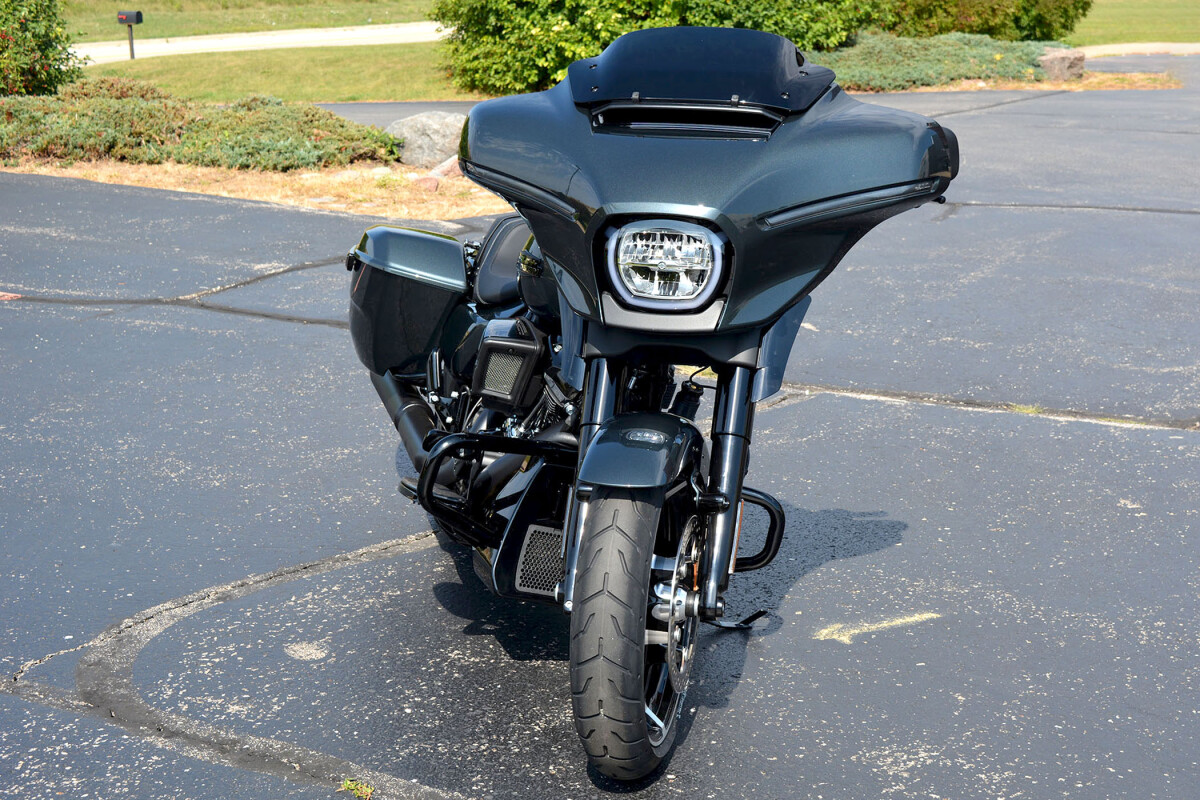 2025 Harley-Davidson Street Glide Iron Horse Metallic - Photo 2