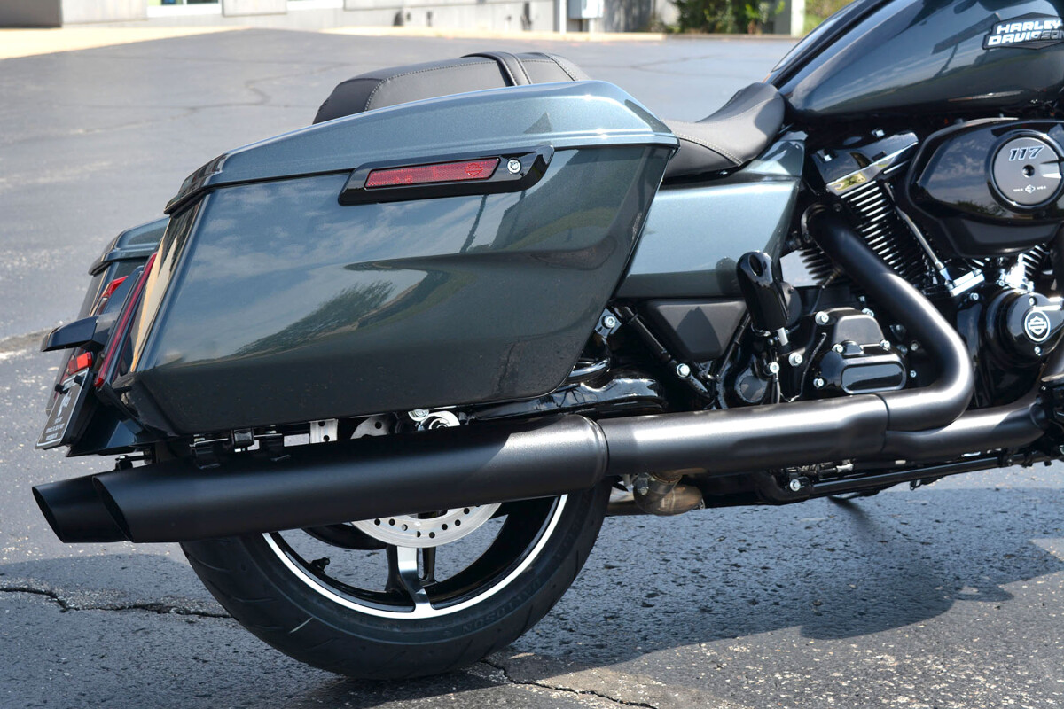 2025 Harley-Davidson Street Glide Iron Horse Metallic - Photo 6