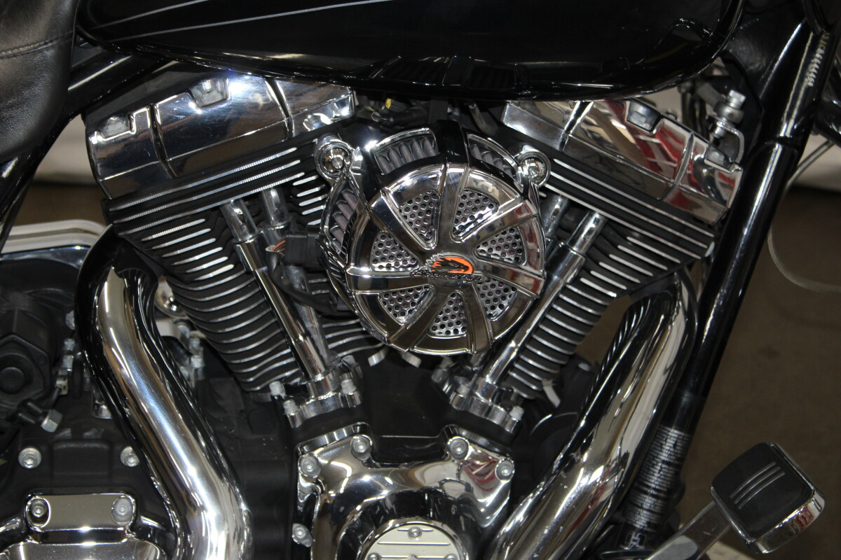 HD FLTRX103 2012 664445T BLACK W/ PINSTRIPE - Photo 10