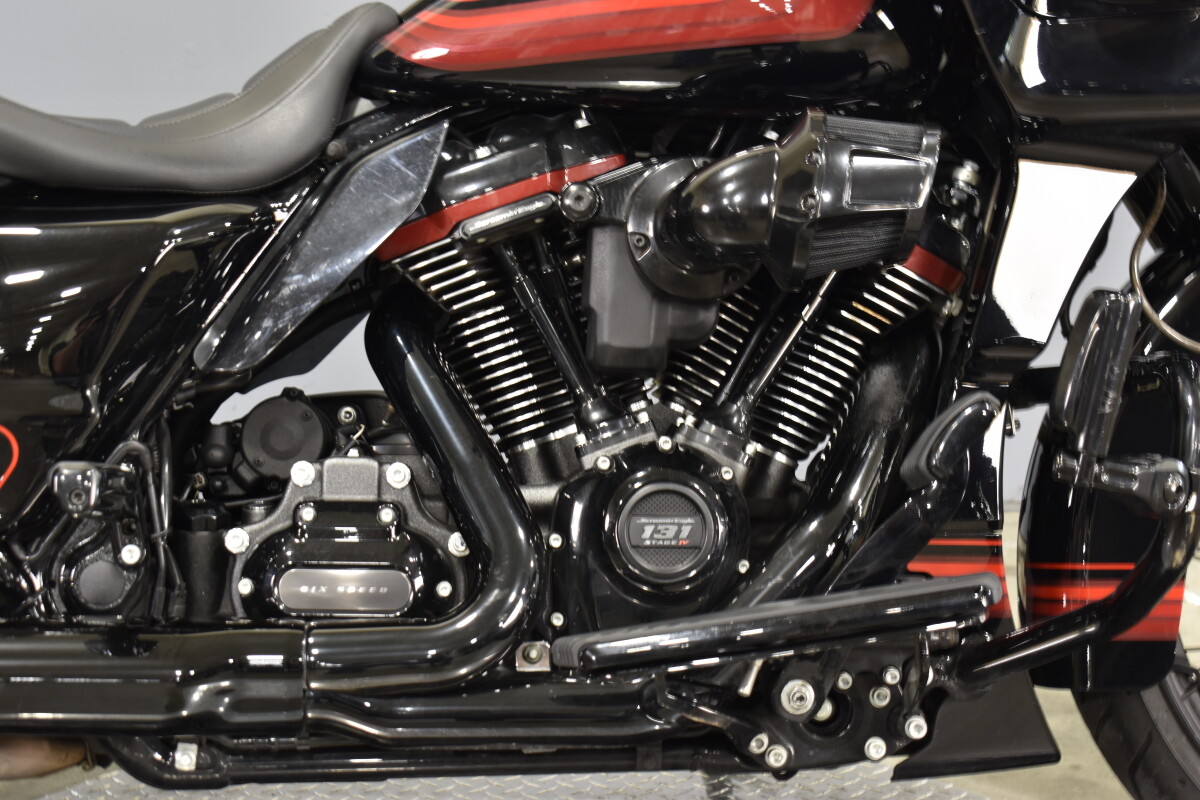 2021 Harley-Davidson CVO Road Glide FLTRXSE - Photo 10