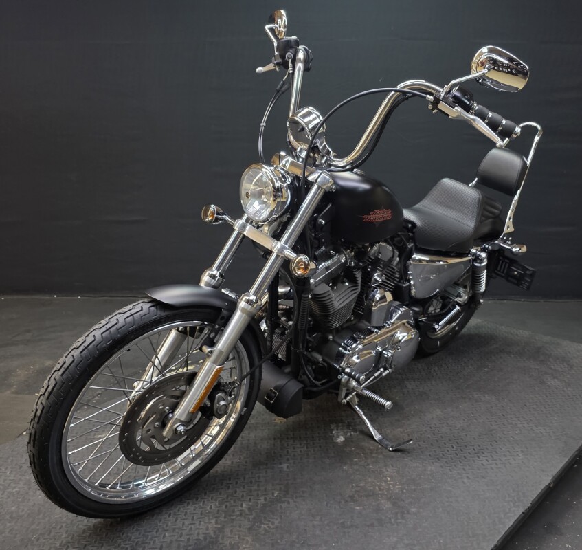 Harley-Davidson Seventy-Two 2012 XL 1200V BLACK - Photo 4