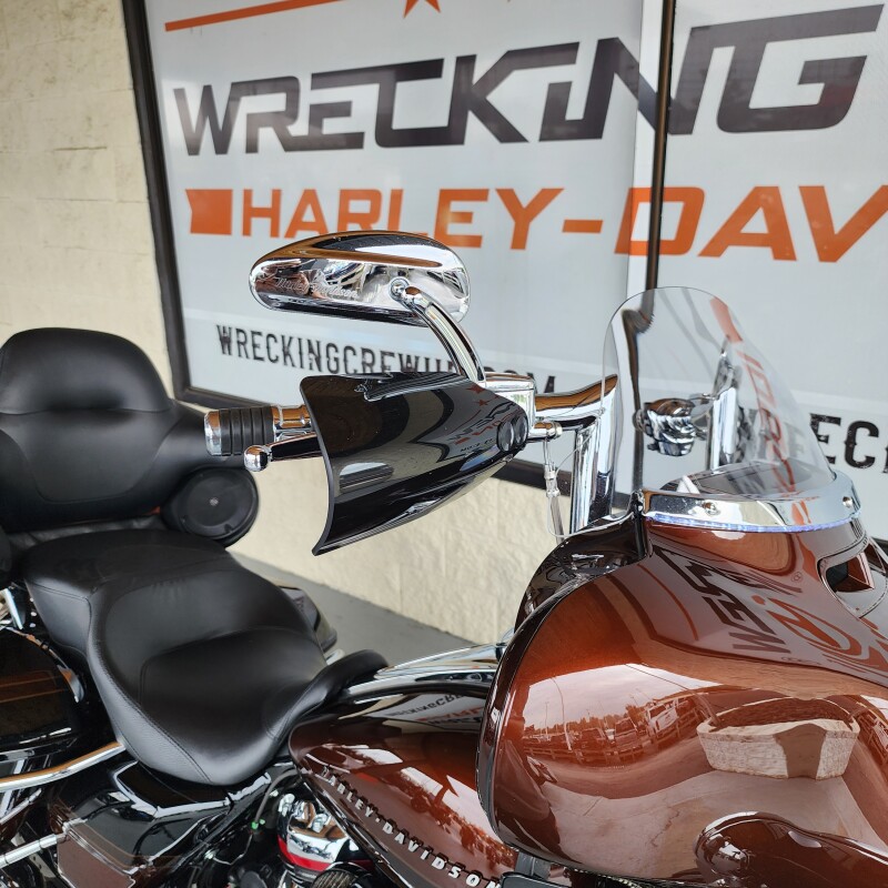 2019 Harley-Davidson CVO Limited Auburn Sunglo & Black Hole with Rich Bourbo - Photo 5