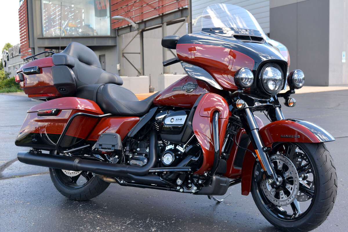 2024 Harley-Davidson Ultra Limited Red Rock / Vivid Black - Photo 8