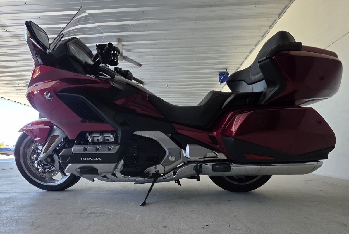 2023 Honda Gold Wing Tour Automatic DCT - Photo 8