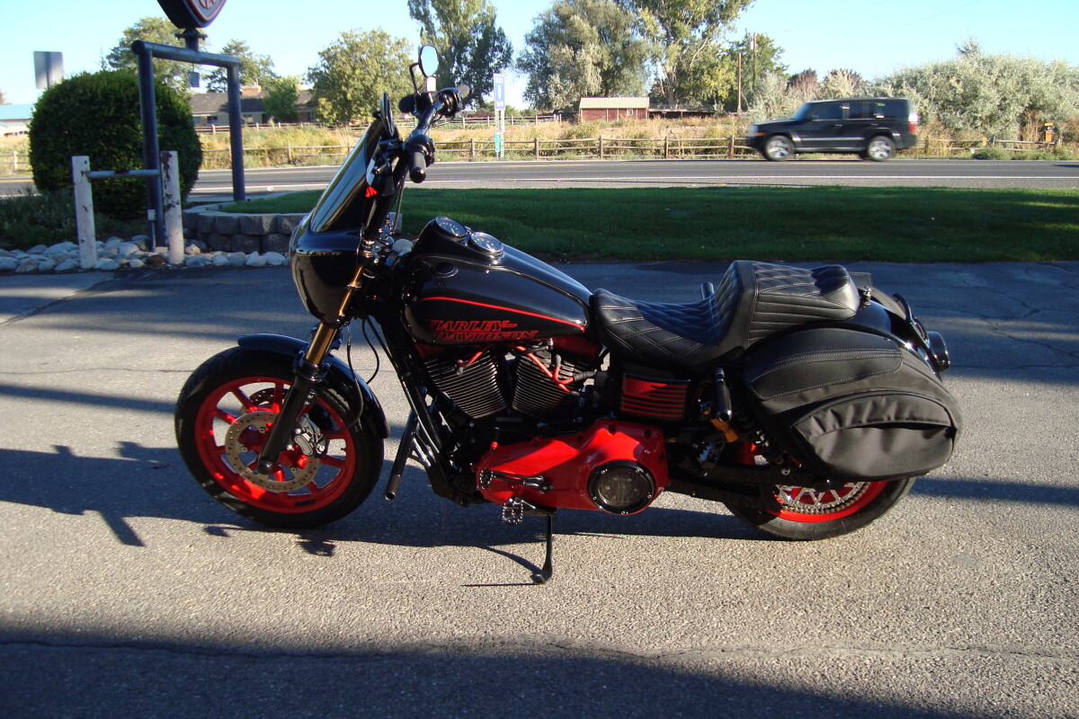 2014 Harley-Davidson Low Rider Vivid Black - Photo 5