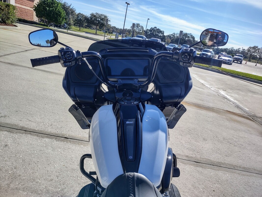 Road Glide - Photo 6