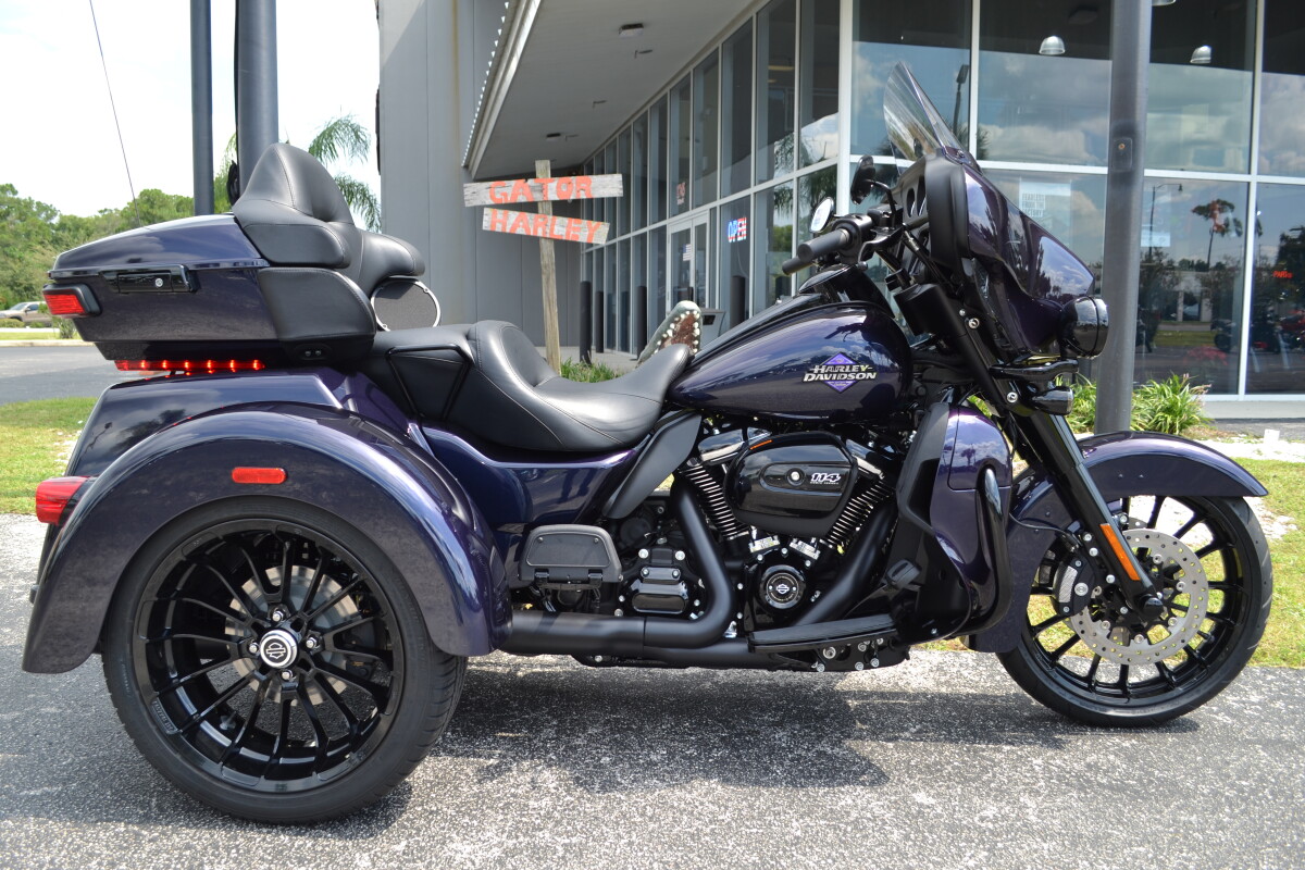 2025 Harley-Davidson Tri Glide Ultra Mystic Shift - FLHTCUTG