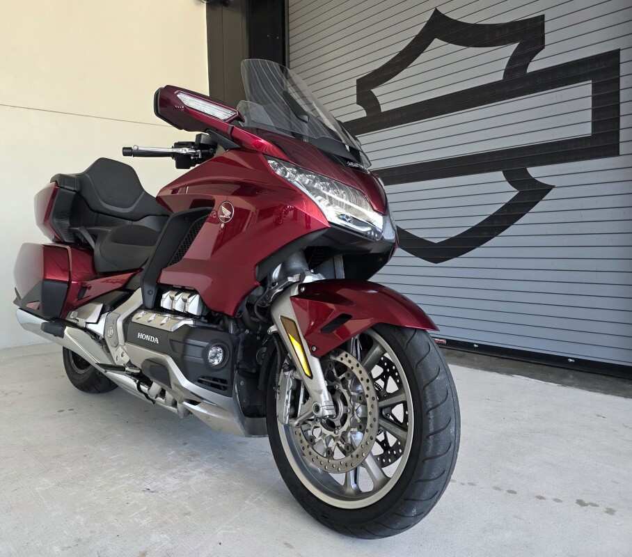 2023 Honda Gold Wing Tour Automatic DCT - Photo 2