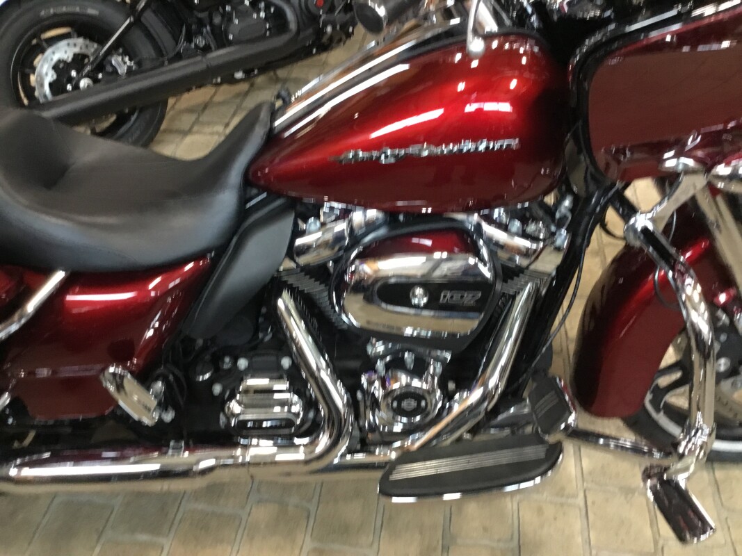 2017 Harley-Davidson Road Glide Special Velocity Red Sunglo - Photo 2
