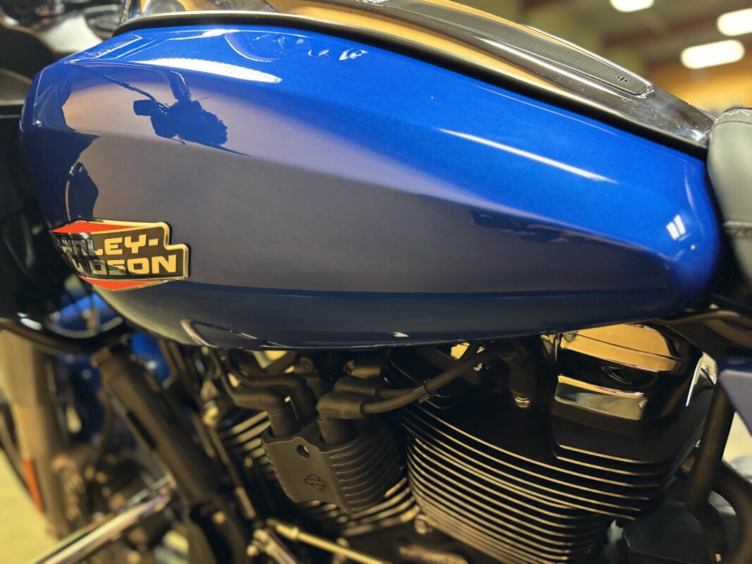 FLTRX 2025 Road Glide - Photo 7