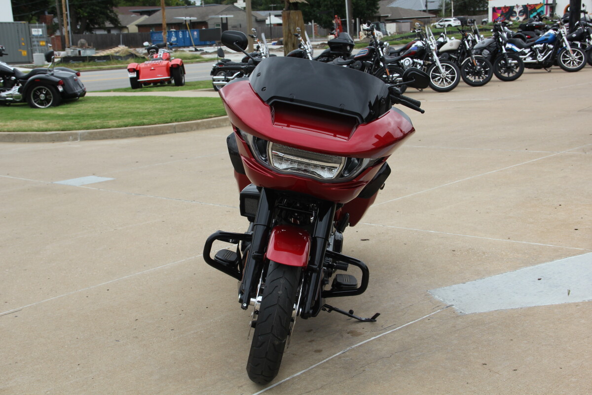 2025 Harley-Davidson Street Glide Brilliant Red - Black Finish - Photo 8