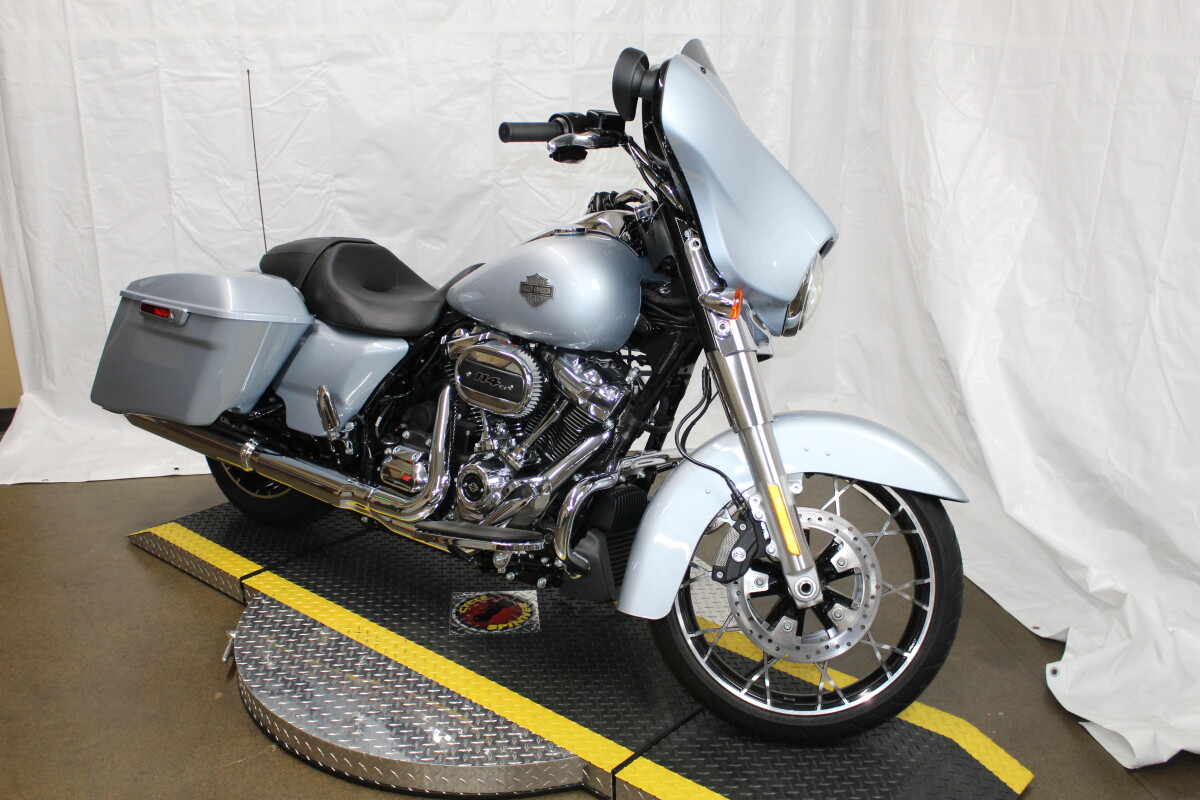 Harley-Davidson Street Glide Special 2023 FLHXS 038534 BAJA ORANGE - Photo 3