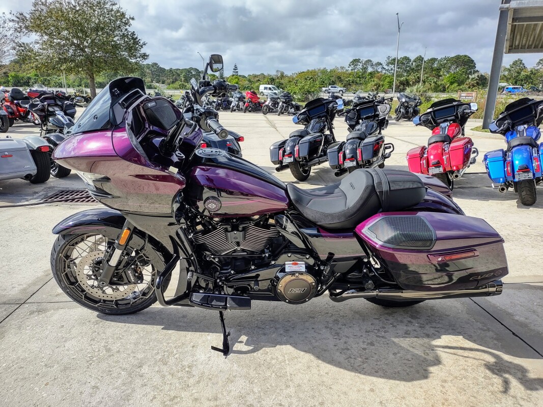 CVO Road Glide - Photo 8