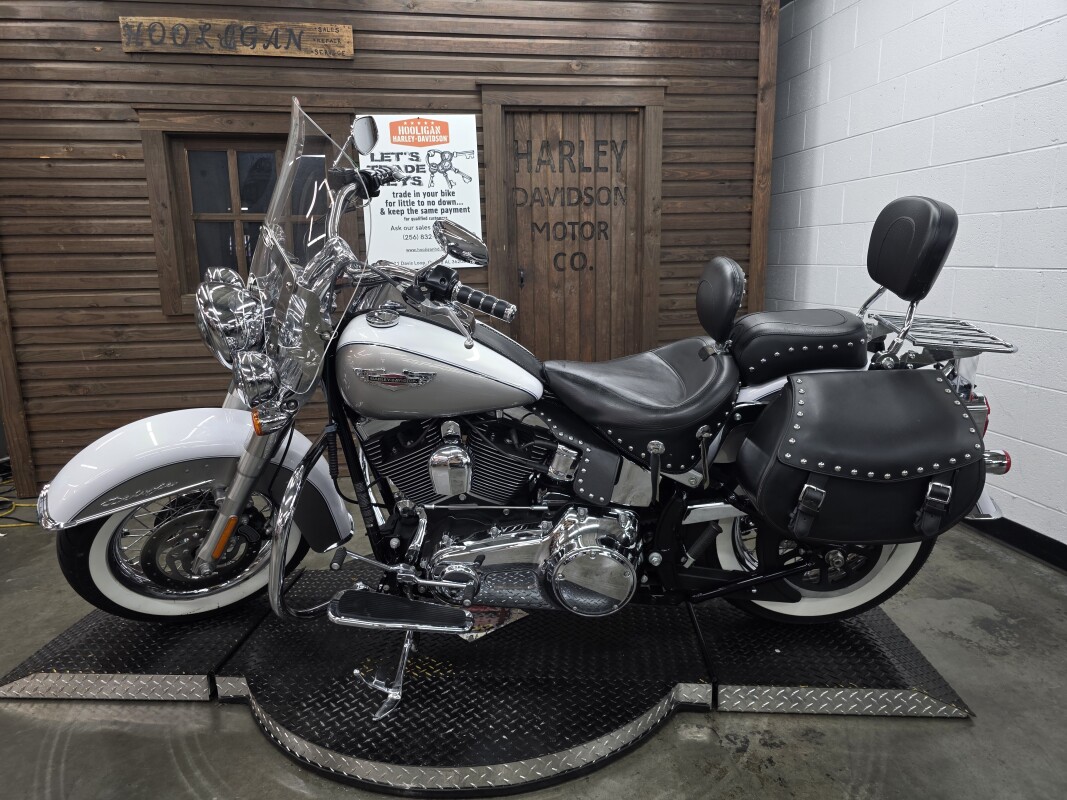 2009 Harley-Davidson Softail Deluxe WHT GOLD/PEWTER - Photo 5