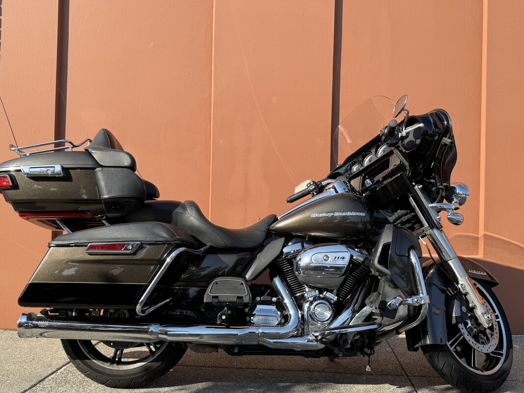 2020 Harley-Davidson® Ultra Limited | Pre-owned Motorcycles For