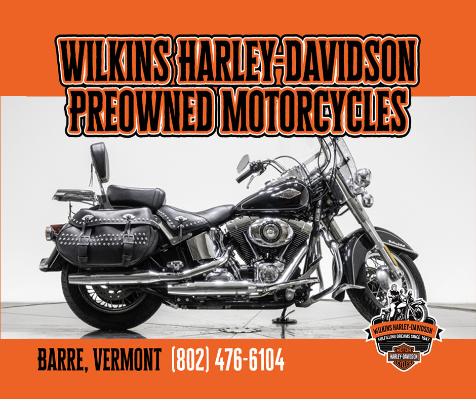 2013 Harley-Davidson FLSTC Heritage Softail Classic in Vivid Black with 18217 miles - Photo 2