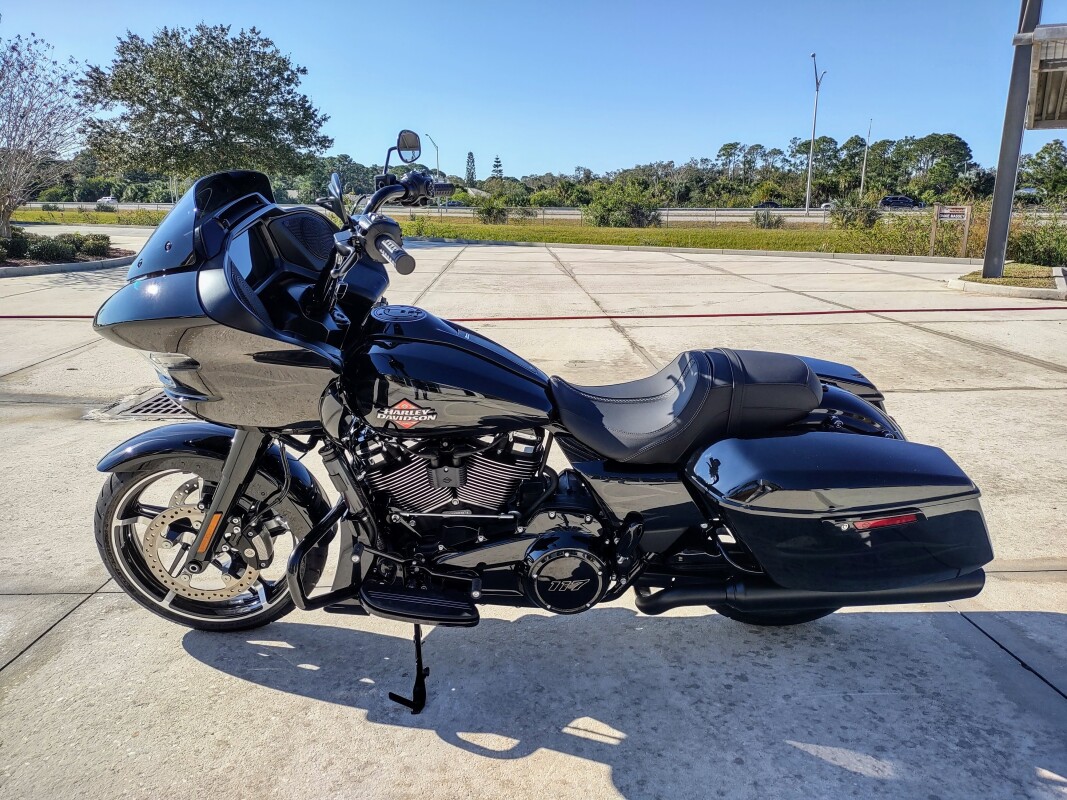 Road Glide - Photo 8
