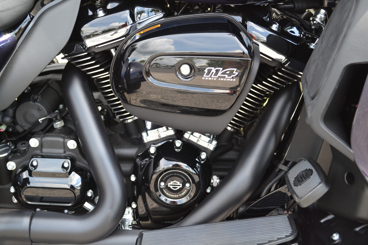 2025 Harley-Davidson Tri Glide Ultra Mystic Shift - FLHTCUTG - Photo 8
