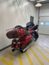 2011 Harley-Davidson® Electra Glide® Ultra Limited Merlot Sunglo/Cherry Red Sunglo thumb 0