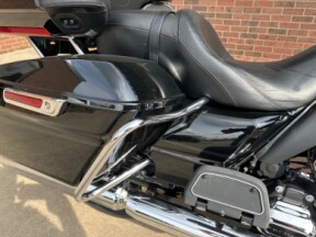 PRICE REDUCED! 2018 Harley-Davidson Ultra Classic FLHTCU thumb 1