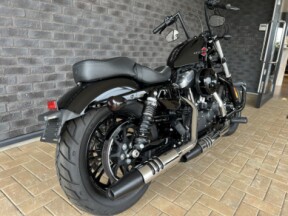 2021 Harley-Davidson® Forty-Eight® Vivid Black thumb 2