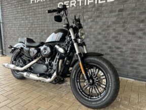 2021 Harley-Davidson® Forty-Eight® Vivid Black thumb 3