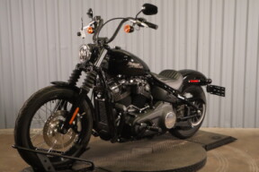 2020 Harley-Davidson® Street Bob® FXBB thumb 0