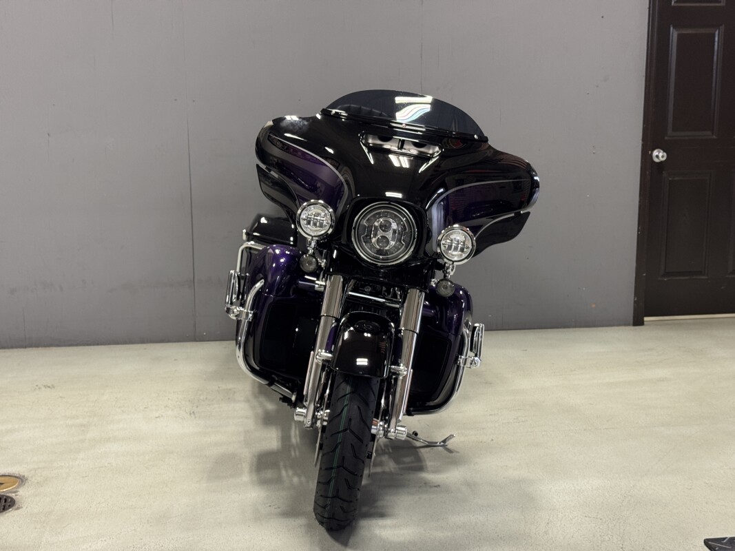 FLHTKSE 2021 CVO Limited - Photo 9