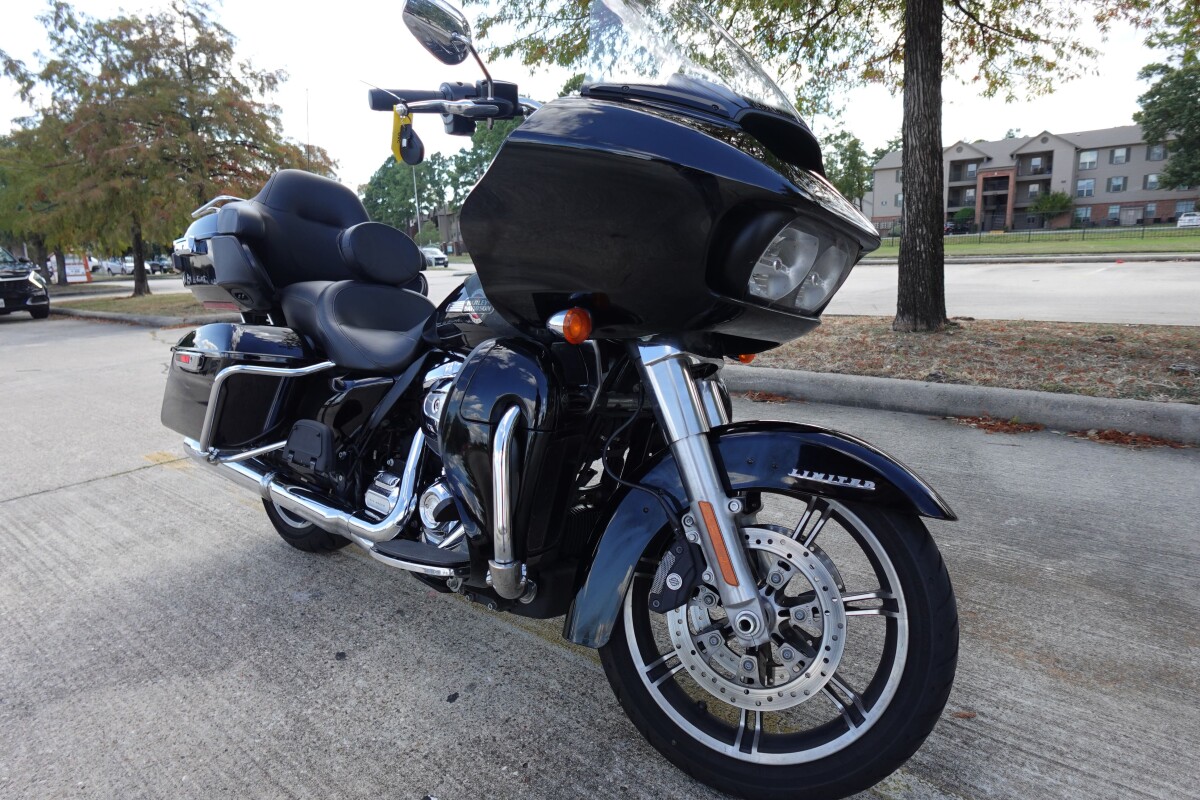 2023 Harley-Davidson Road Glide Limited FLTRK - Photo 2