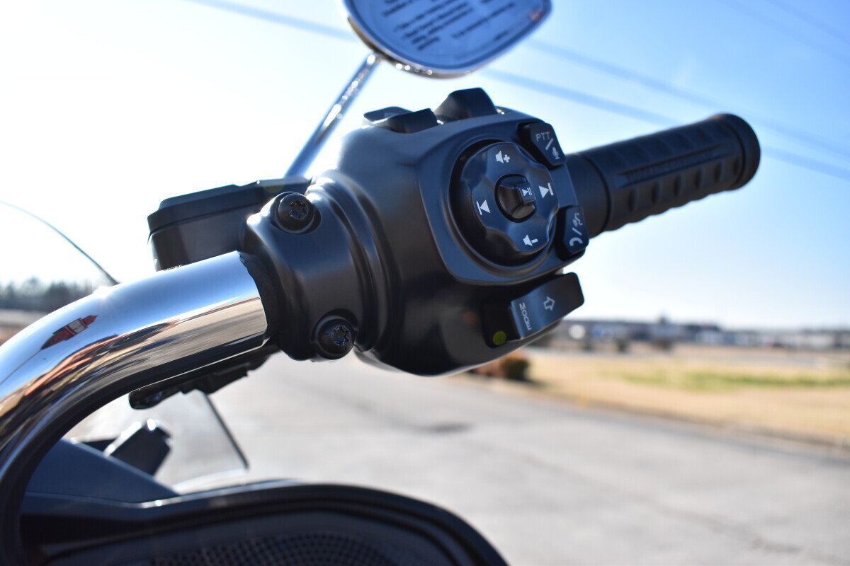 FLTRX 2025 Road Glide - Photo 3