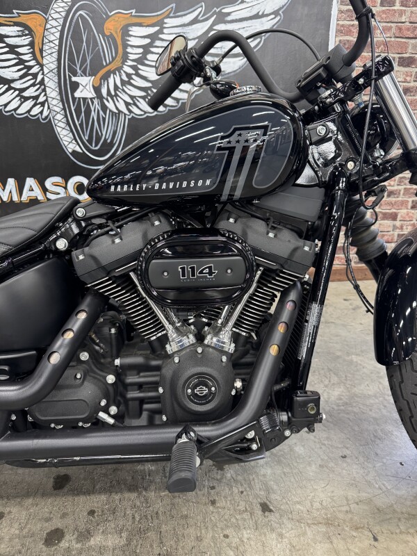 2024 Harley-Davidson Street Bob 114 FXBBS - Photo 2