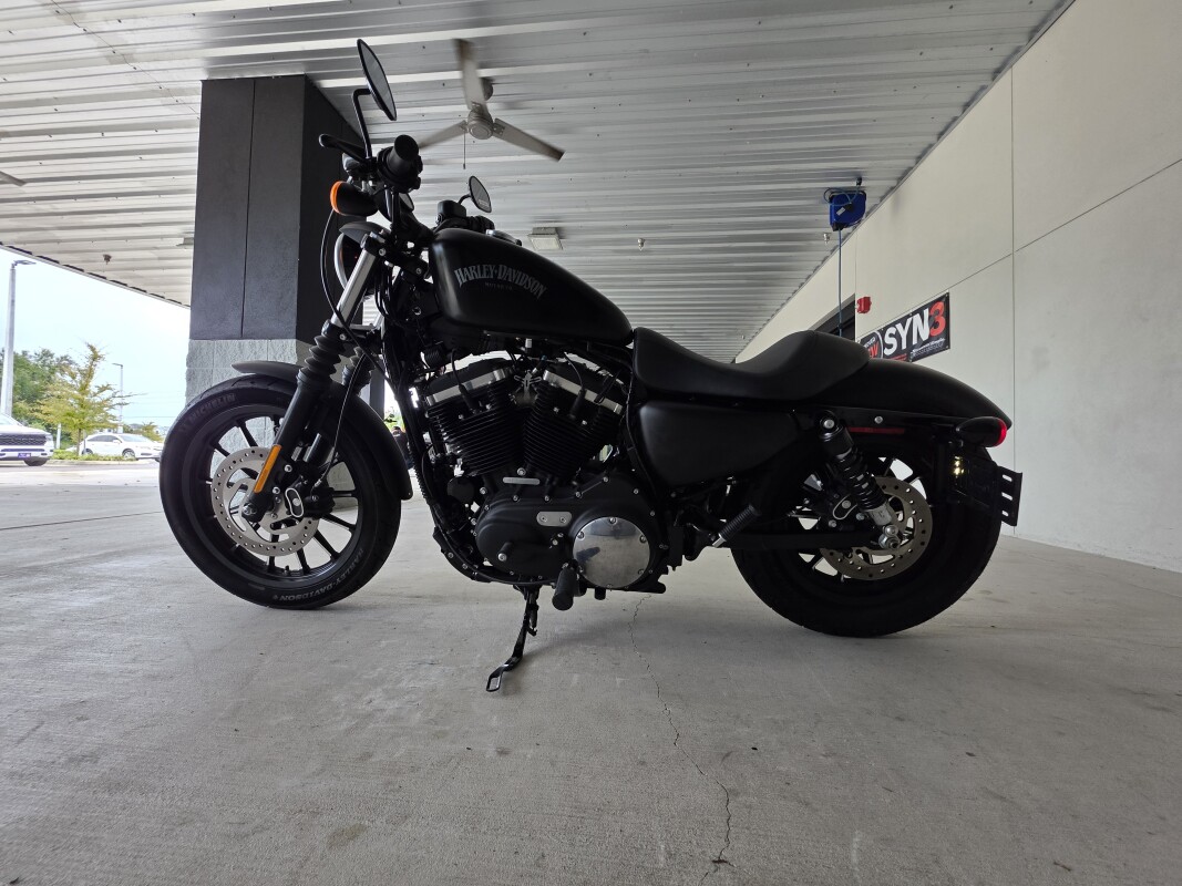 2015 Harley-Davidson Iron 883 - Photo 6