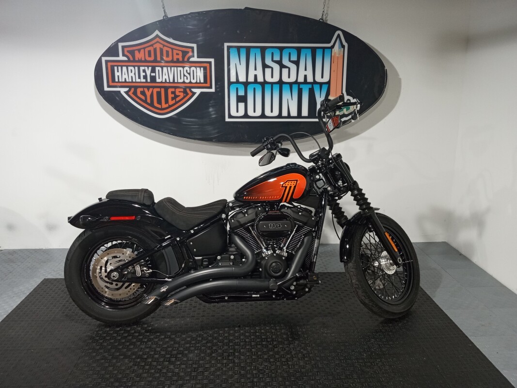 2021 Harley-Davidson® Street Bob® 114 - Vivid Black | Harley