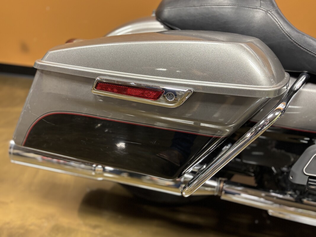 FLTRU 2016 Road Glide Ultra - Photo 9