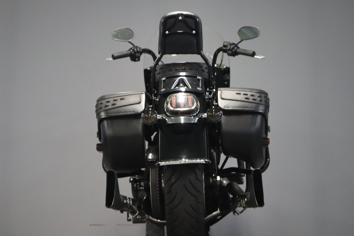 2019 Harley-Davidson Heritage Classic 114 FLHCS - Photo 7