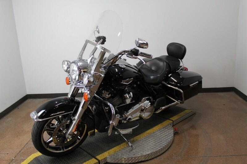Harley-Davidson Road King 2022 FLHR 612860B BLACK - Photo 4