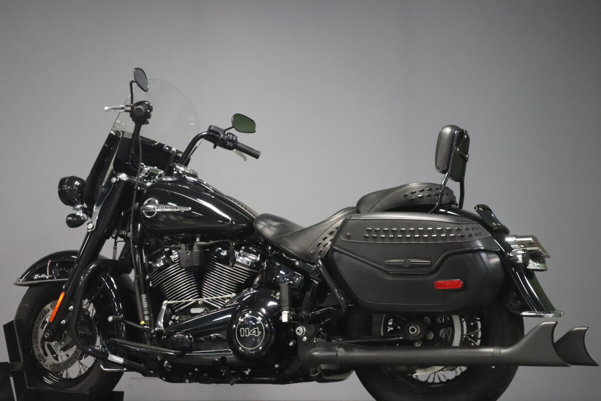 2019 Harley-Davidson Heritage Classic 114 FLHCS - Photo 6