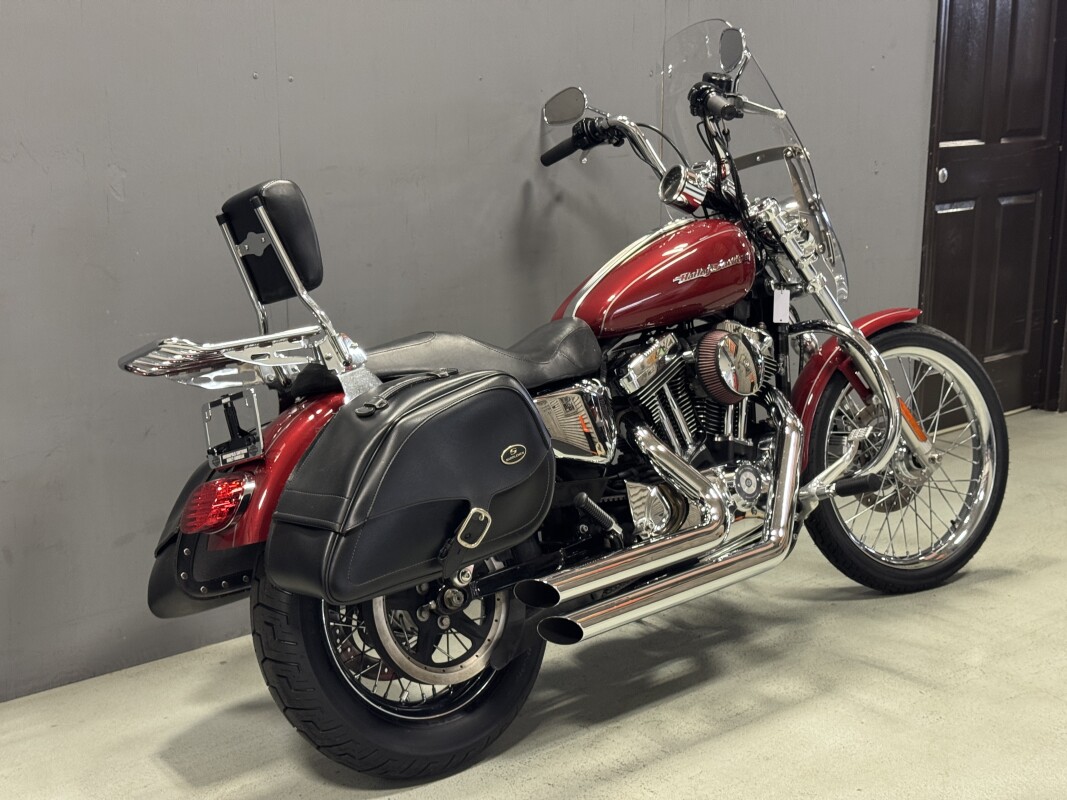 XL1200C 2006 1200 Custom - Photo 5