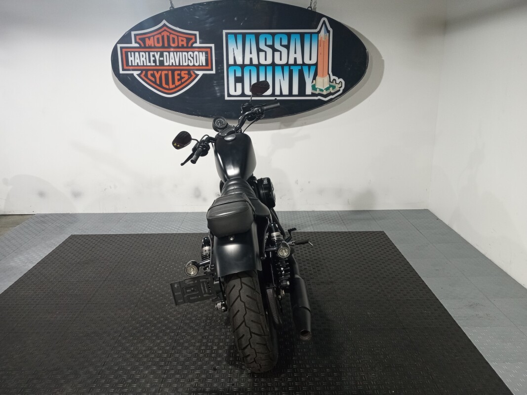 2022 Harley-Davidson Iron 883 - Black Denim - Photo 4