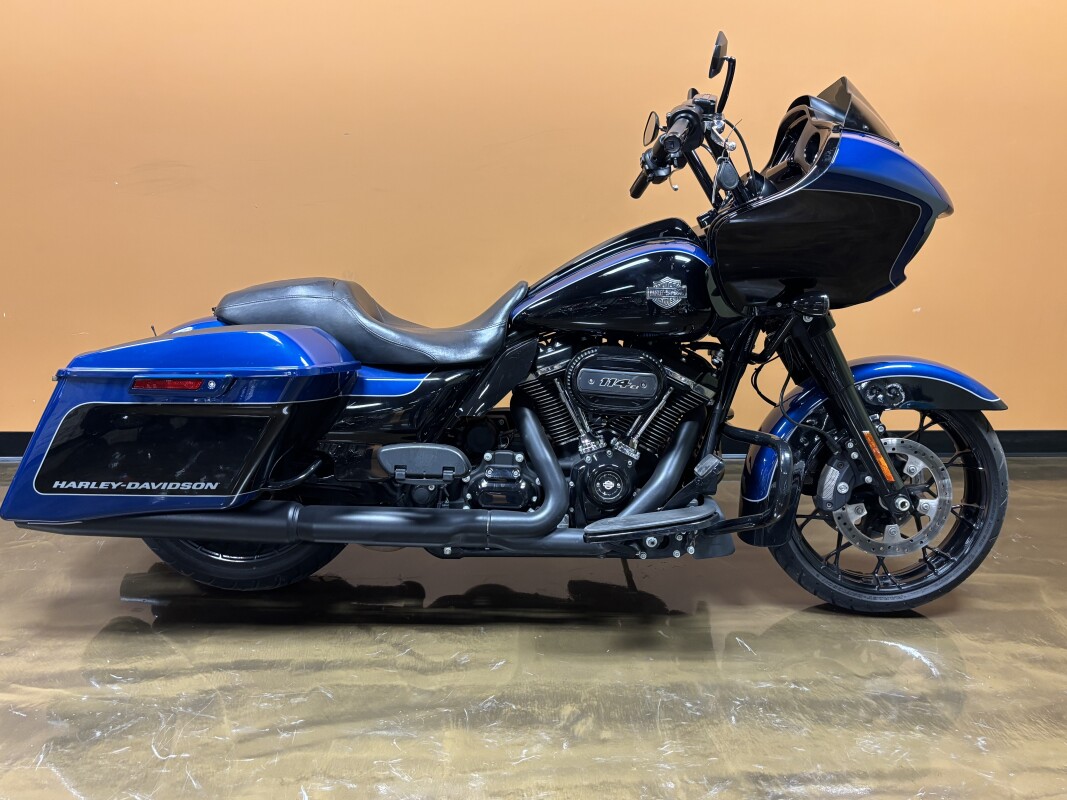 FLTRXS 2022 Road Glide Special
