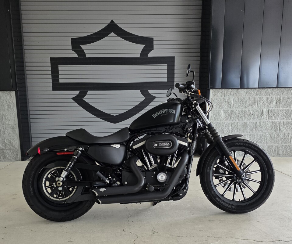 2015 Harley-Davidson Iron 883