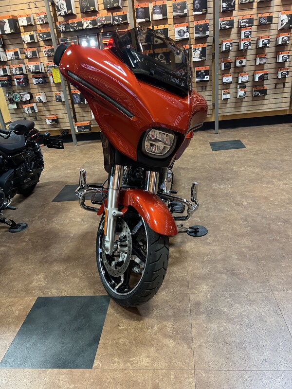 2024 FLHX- Street Glide - Photo 4