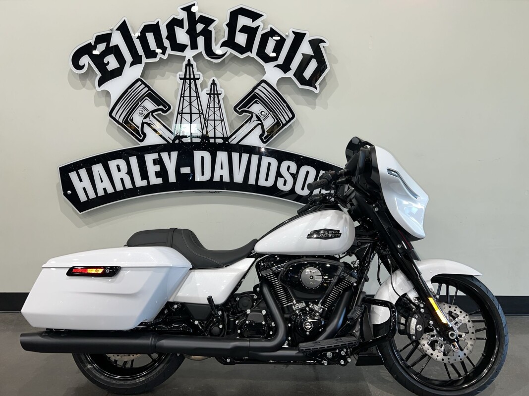 2025 Harley-Davidson Street Glide FLHX