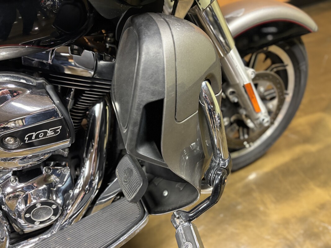 FLTRU 2016 Road Glide Ultra - Photo 8