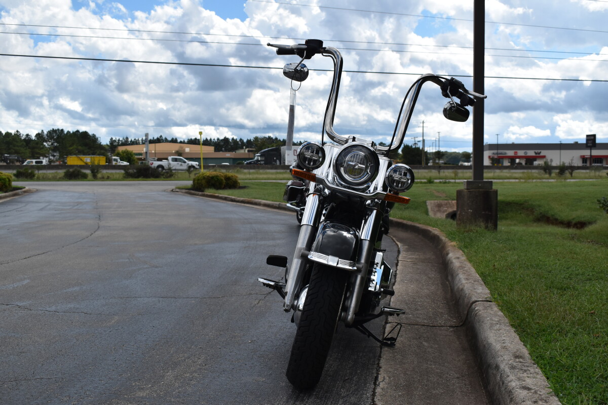 2019 Harley-Davidson Deluxe - Photo 3
