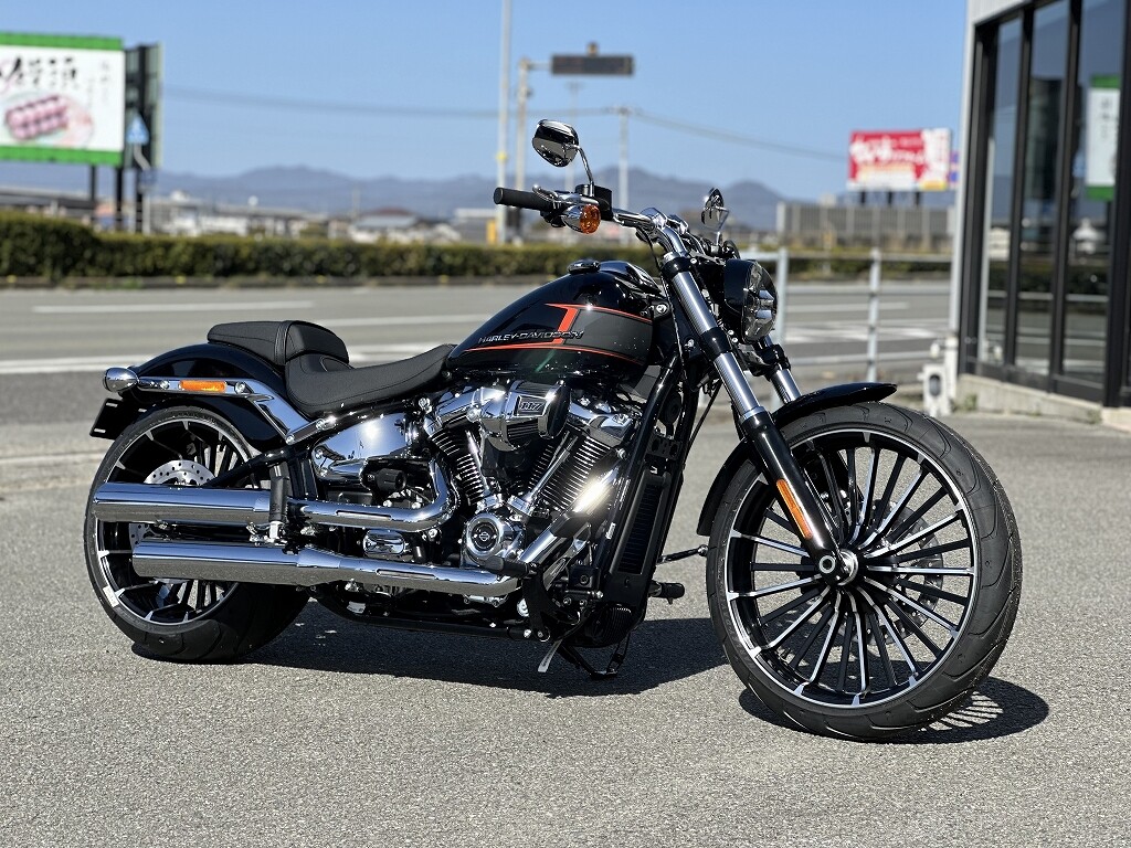 Breakout™ 117 | Harley-Davidson® 徳島