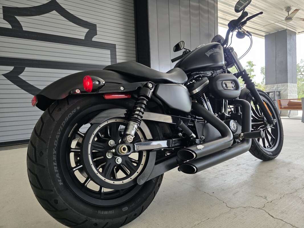 2015 Harley-Davidson Iron 883 - Photo 4