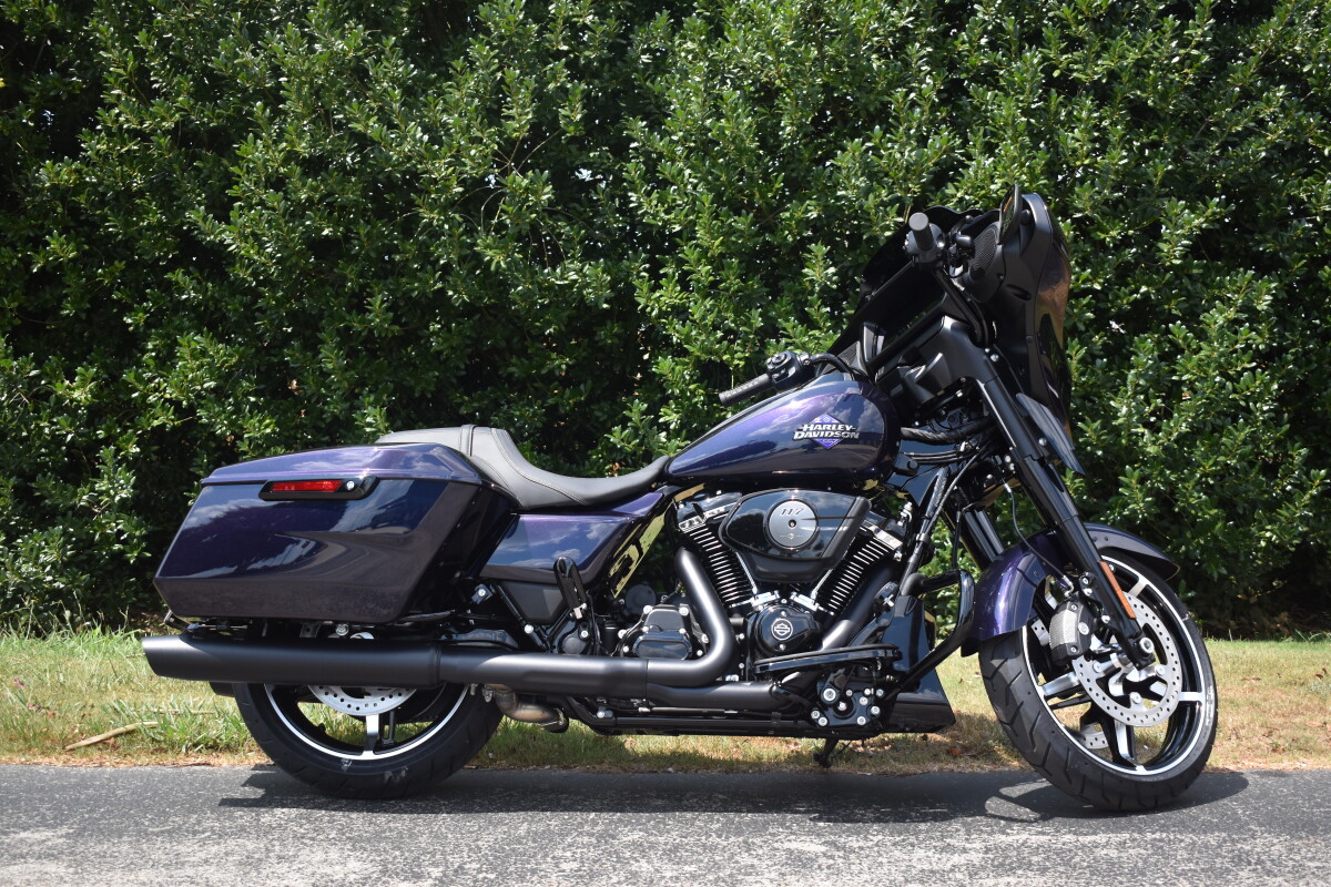 FLHX 2025 Street Glide